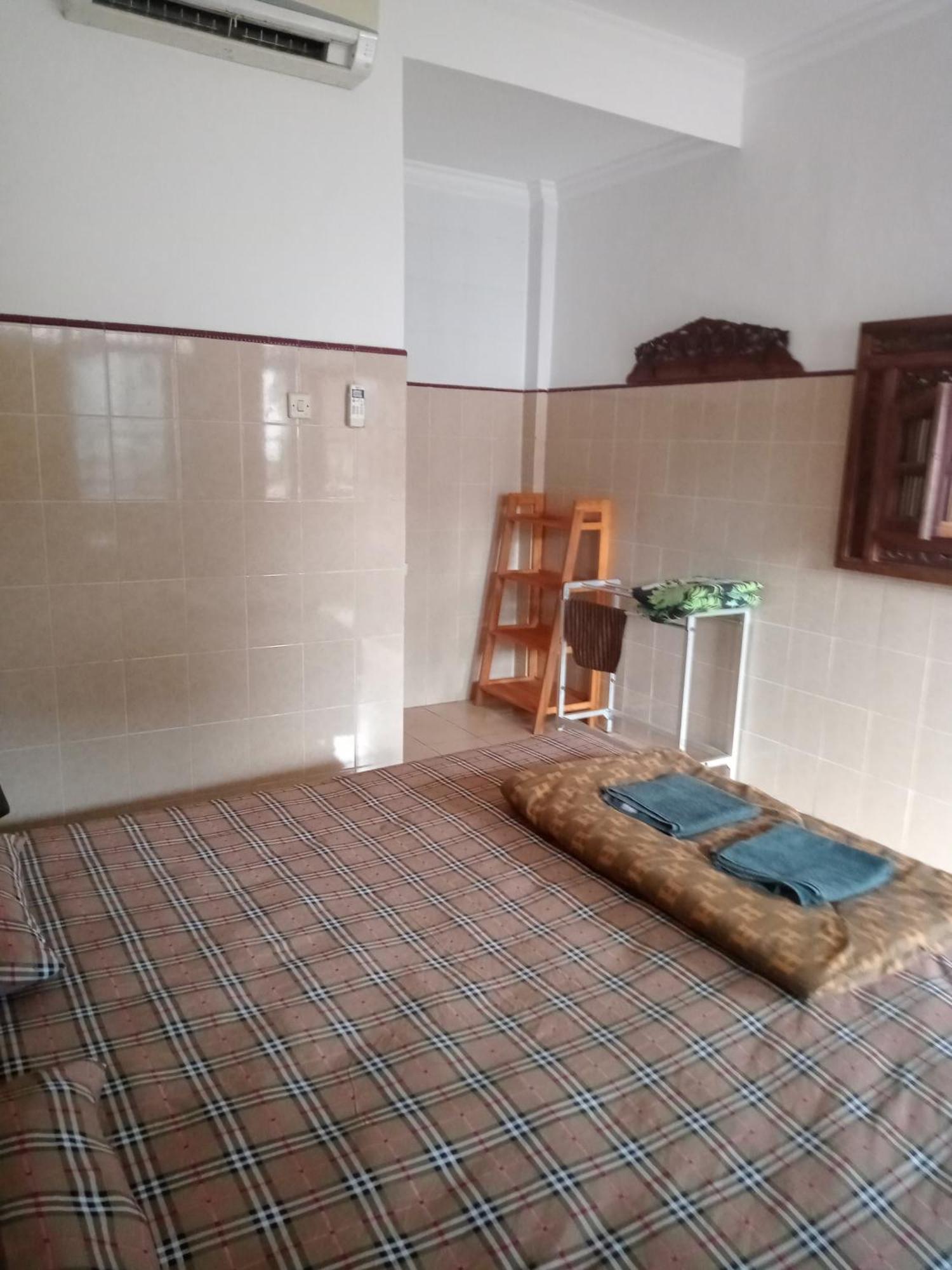 Cempaka 2 Homestay レギャン エクステリア 写真